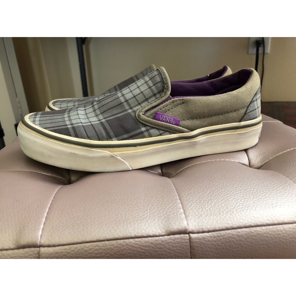 Slip on Vans sneakers